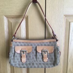 Dooney & Bourke Shoulder Bag